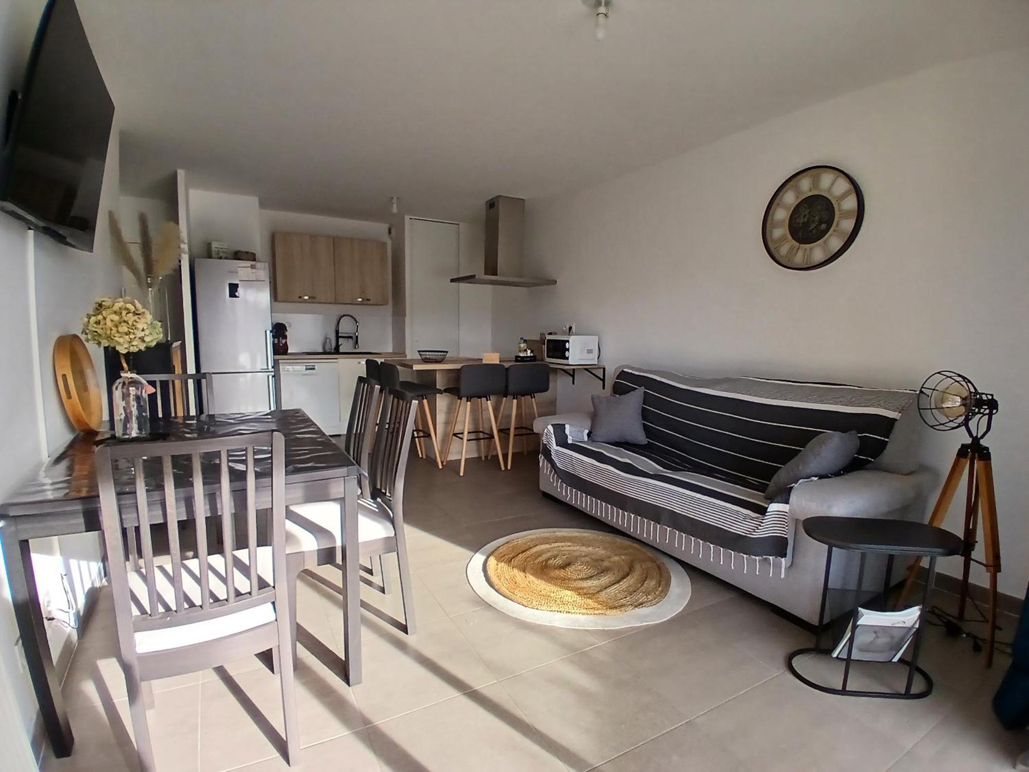 Bas Faron T2 Avec Terrasse Et Garage Appartement